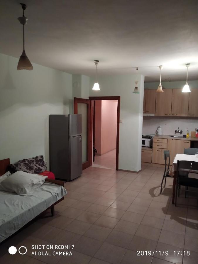 Center Apartment *